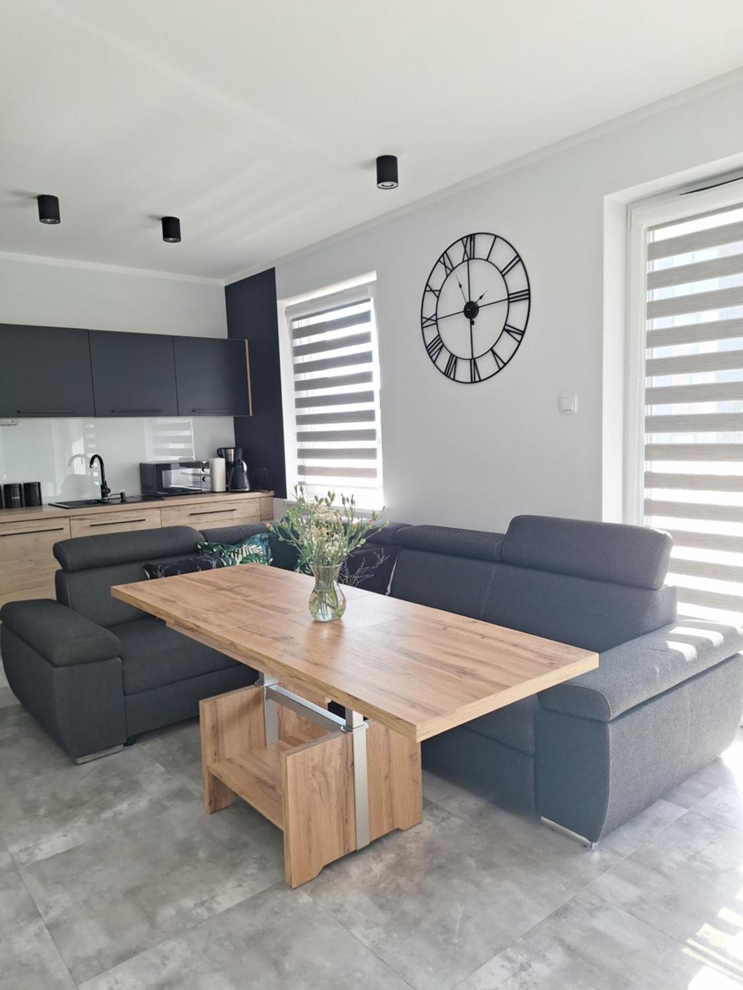 Apartament Happiness Jelenia Góra Buitenkant foto