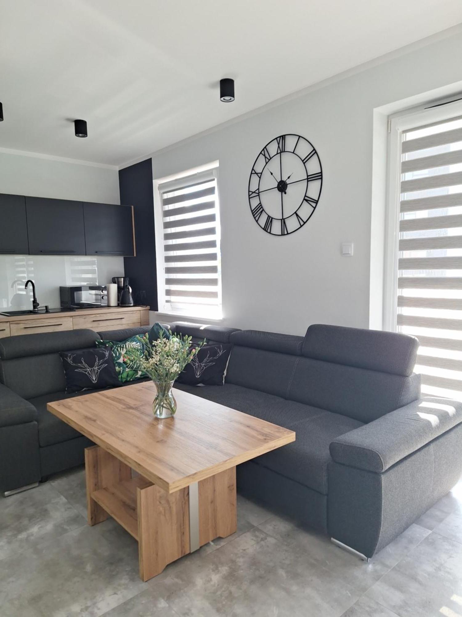 Apartament Happiness Jelenia Góra Buitenkant foto